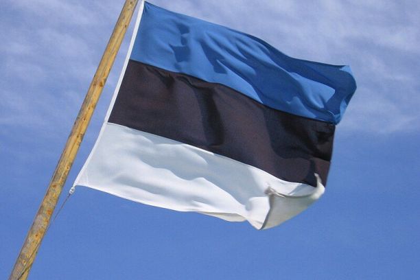 The flag of Estonia was launched on 21 November, 1918 | Photo:  Konrad Zielinski, son of Julo; CC BY-SA 1.0 DEED: creativecommons.org/licenses/by-sa/1.0/deed