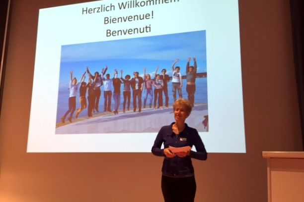 Christiane Derrer, Swiss Competition Organiser (HISTORIA), opening the ceremony | Photo: Tina Gotthardt