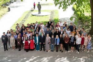 Festive group photo | Photo: The Estonian History and Civics Teachers’ Association